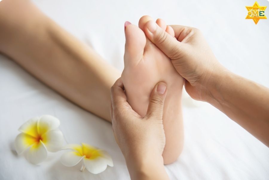 4 cách xoa bóp bấm huyệt bàn chân tại nhà hiệu quả