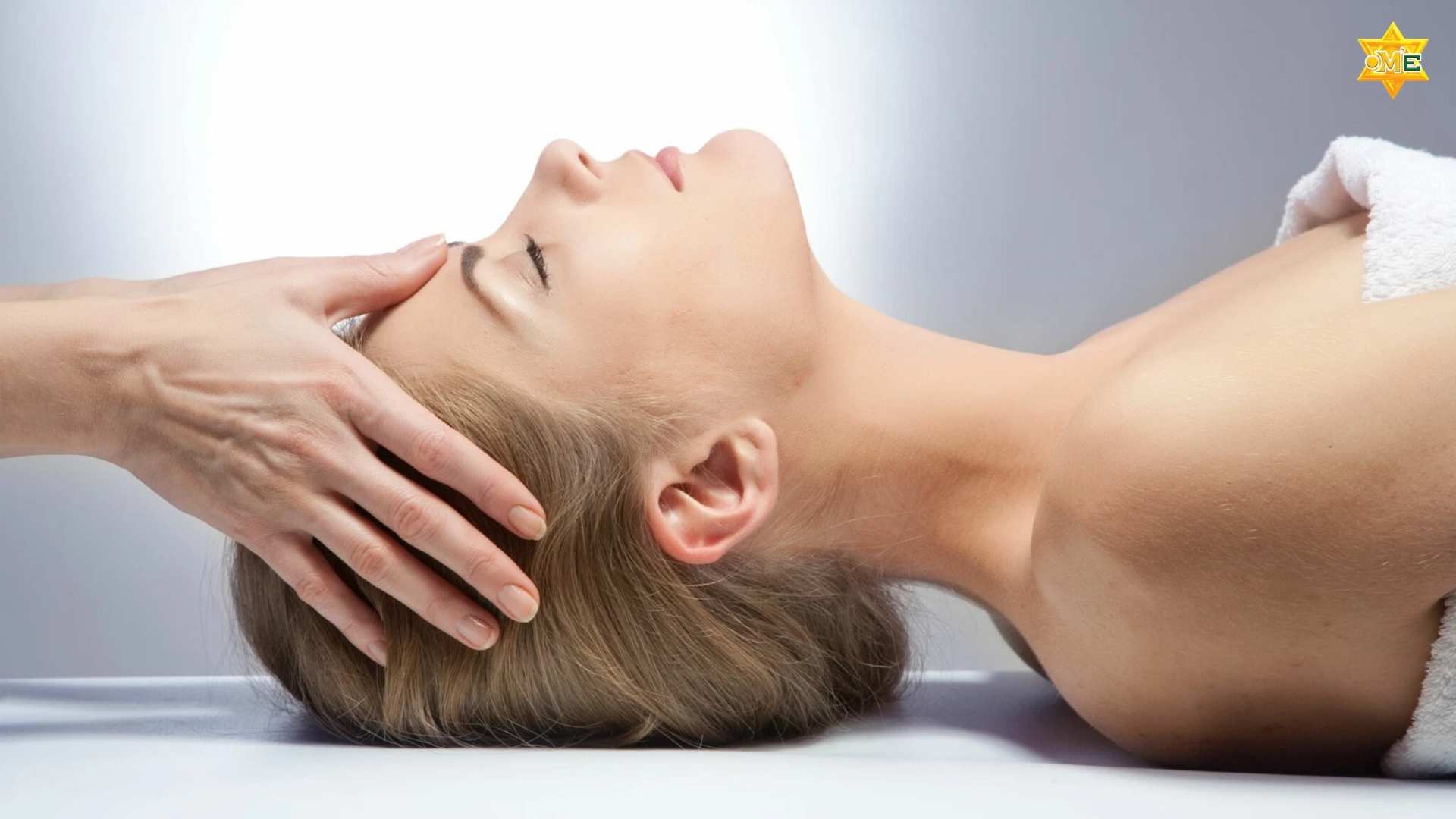 Hướng Dẫn Massage Da Đầu Bài Bản Từ A Đến Z