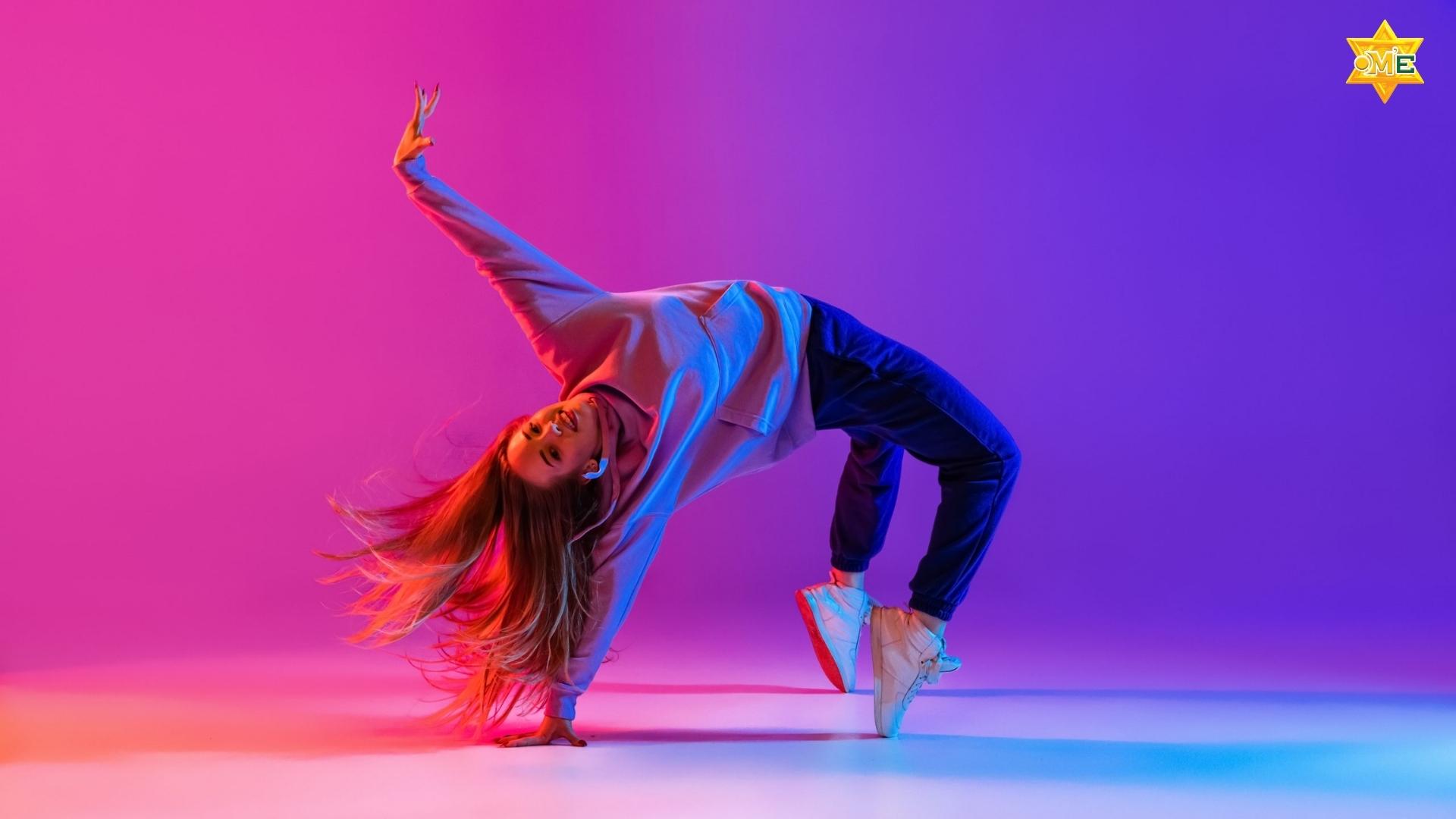 Học Nhảy Hiphop Tại Nhà Từ Cơ Bản Đến Nâng Cao – OME Việt Nam