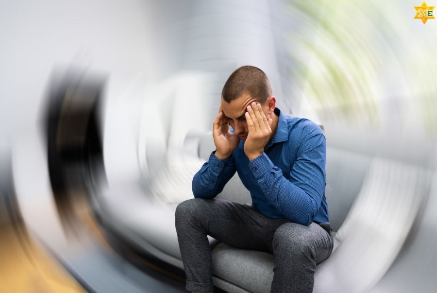 Cách bấm huyệt chữa chóng mặt hiệu quả tại nhà